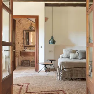 https://son-foguero-maria-de-la-salut.balearic-islands.net